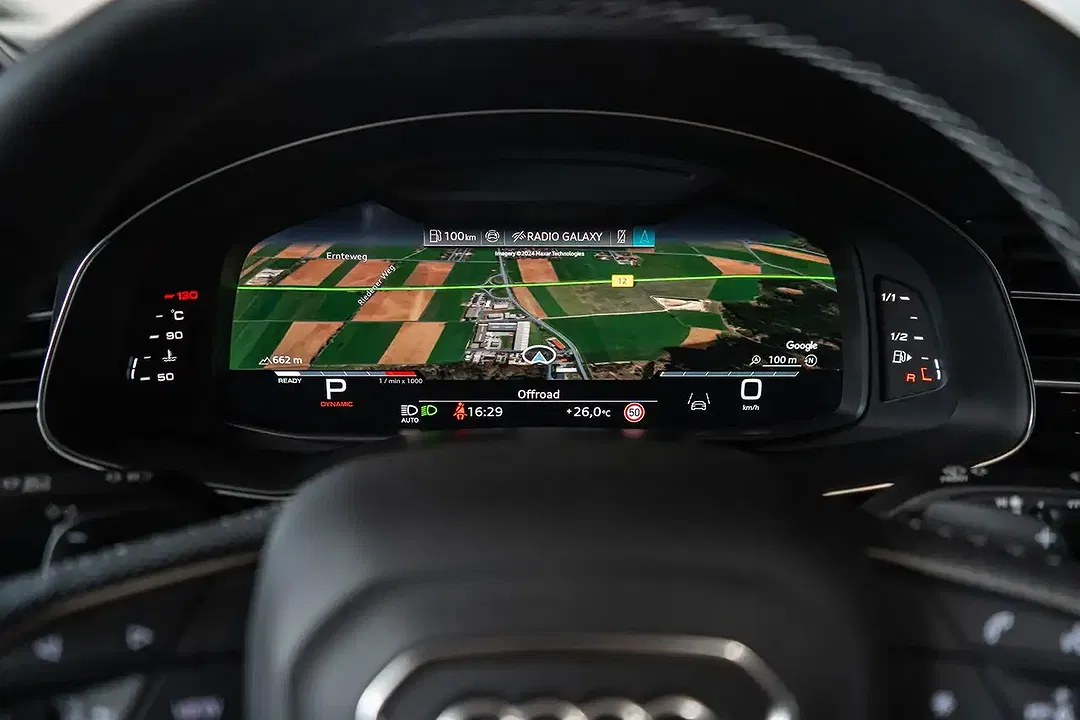 Audi Q7 - Thumbnail 22