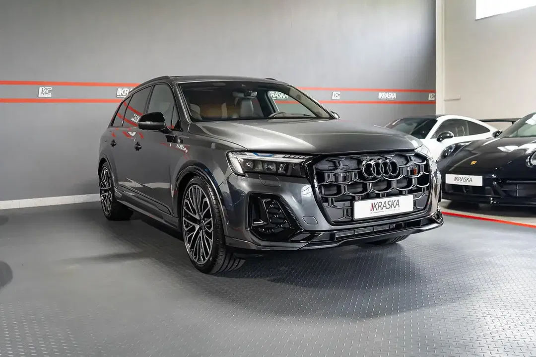 Audi Q7 - Thumbnail 7