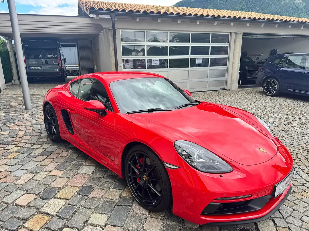 Porsche Cayman - Thumbnail 6