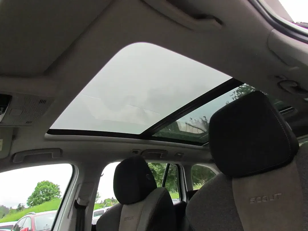 Skoda Octavia - Thumbnail 13