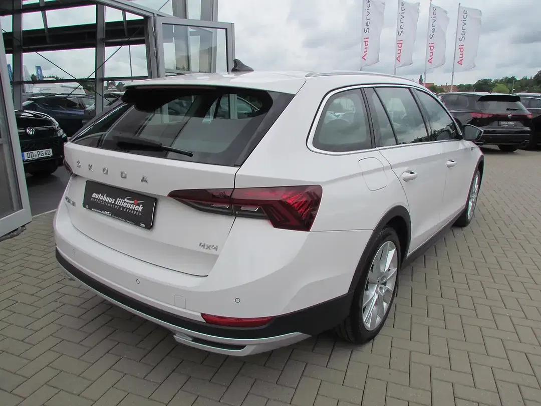 Skoda Octavia - Thumbnail 6