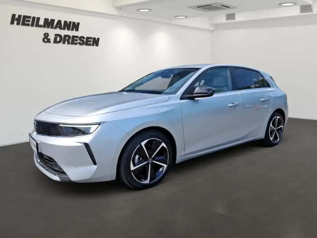 Opel Astra - Thumbnail 1