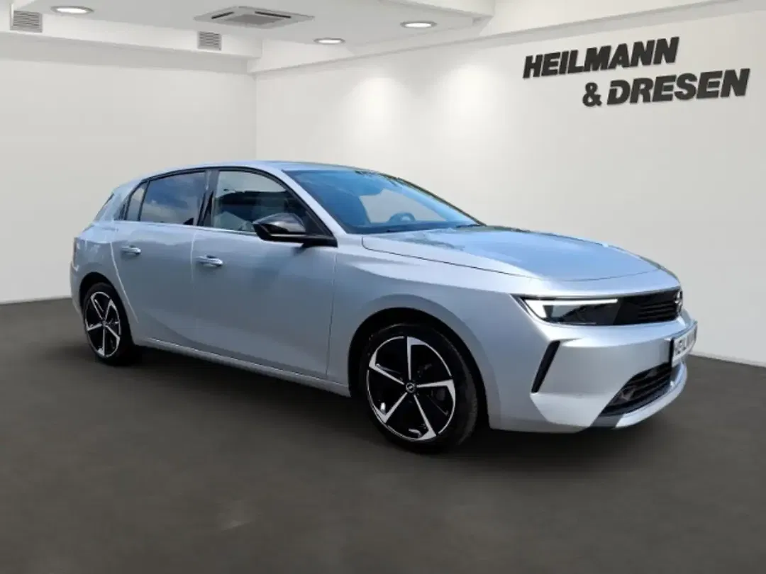 Opel Astra - Thumbnail 2
