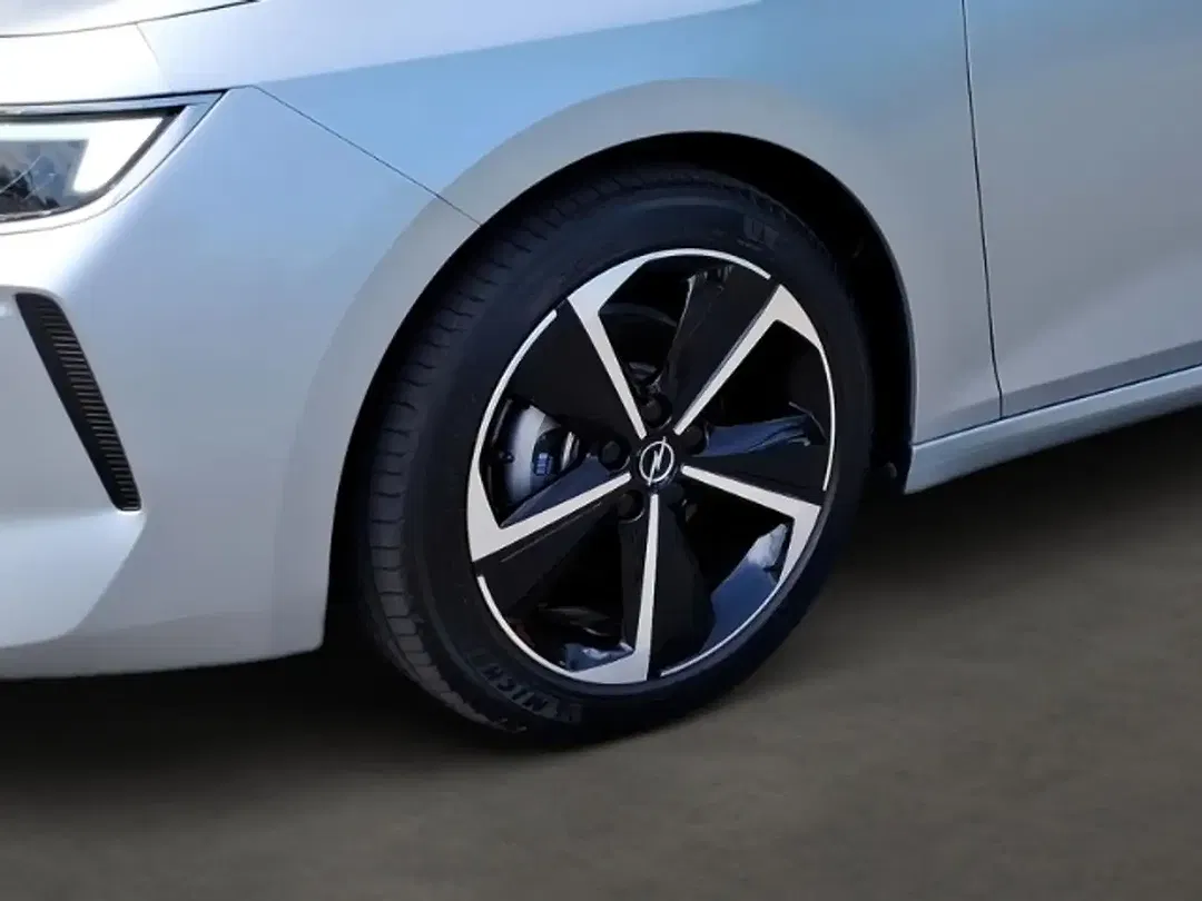 Opel Astra - Thumbnail 6