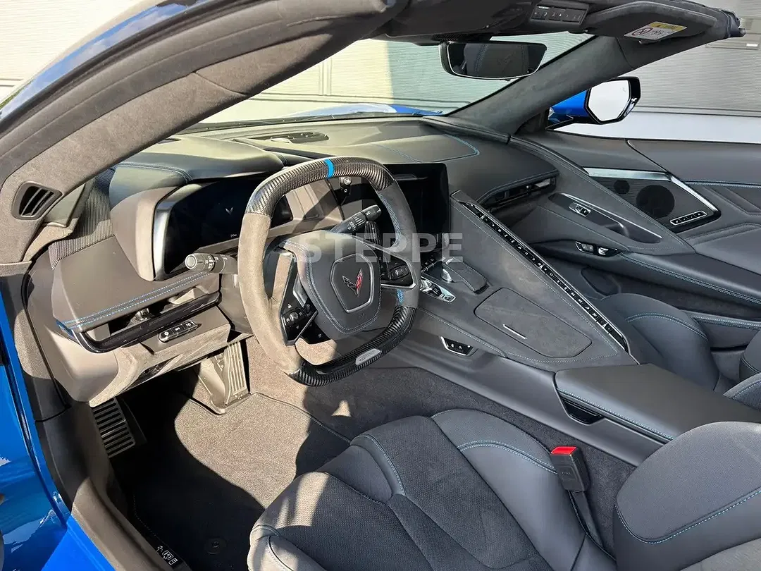 Corvette C8 - Thumbnail 8