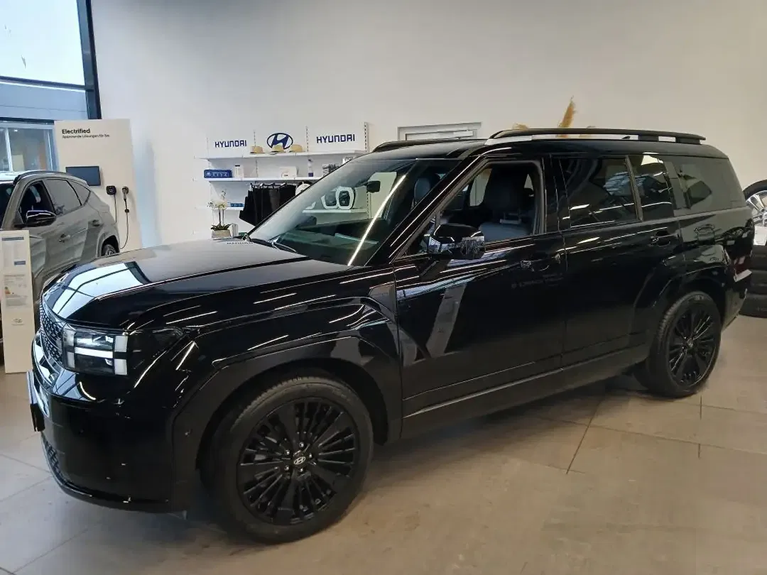 Hyundai SANTA FE - Thumbnail 1