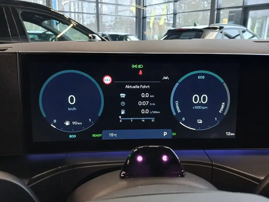 Hyundai SANTA FE - Thumbnail 15