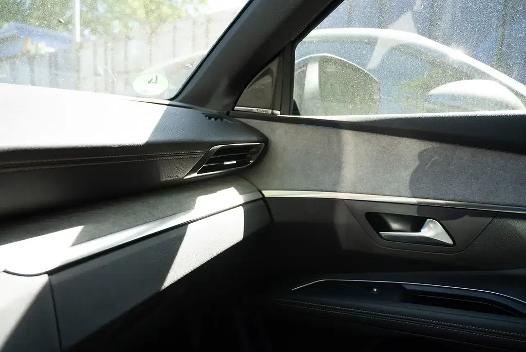 Peugeot 5008 - Thumbnail 9