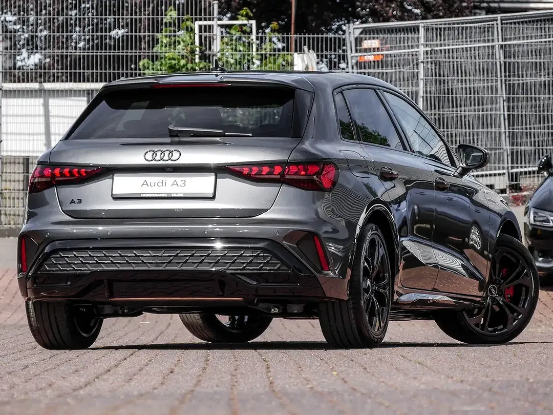 Audi A3 - Thumbnail 3