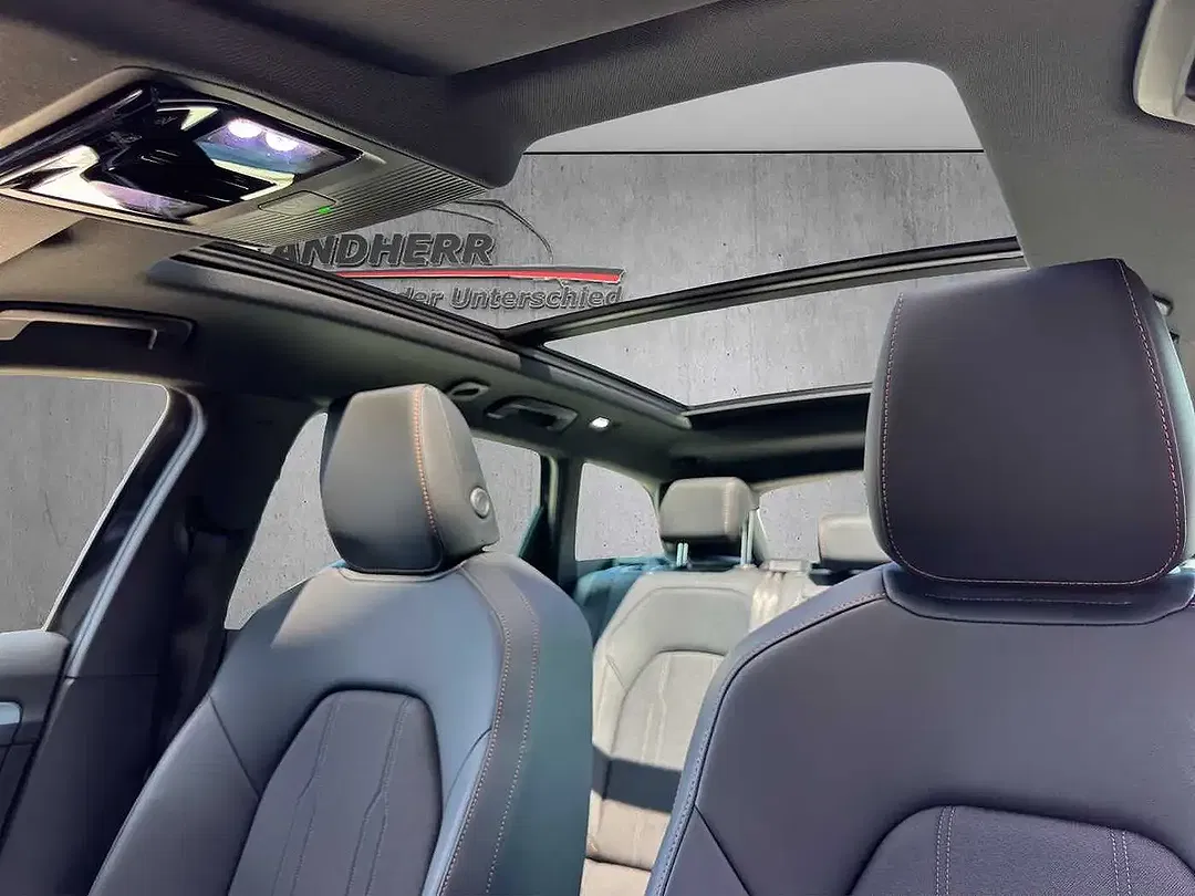 CUPRA Leon - Thumbnail 10