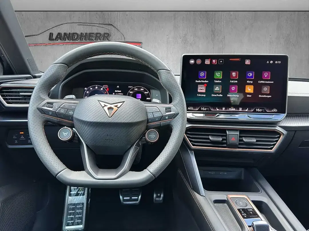 CUPRA Leon - Thumbnail 4