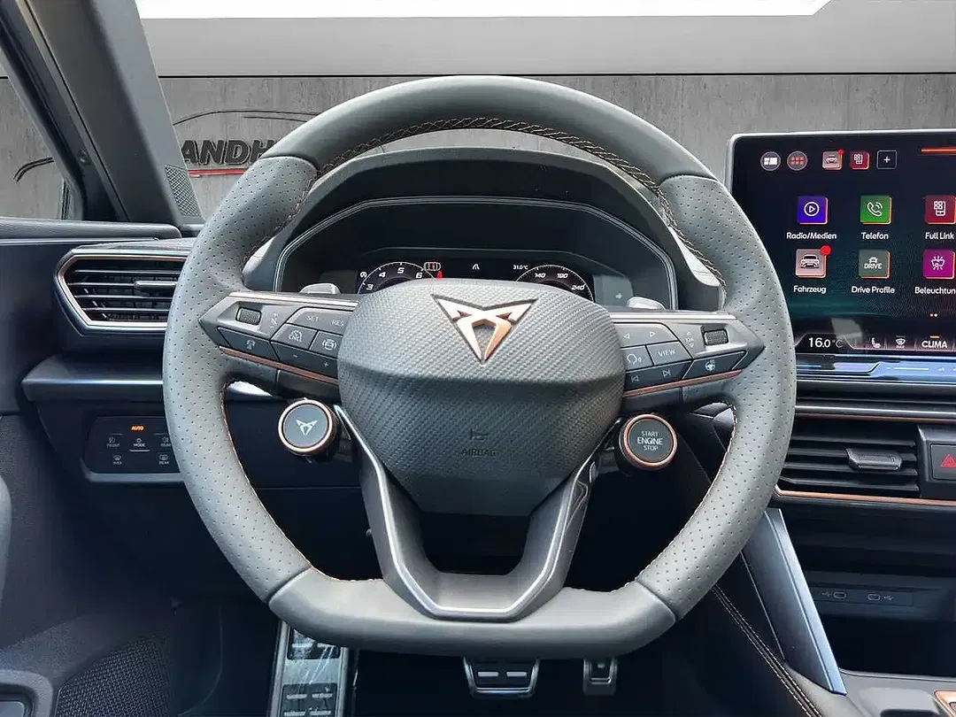 CUPRA Leon - Thumbnail 5