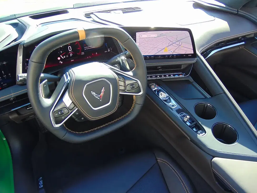 Corvette C8 - Thumbnail 6