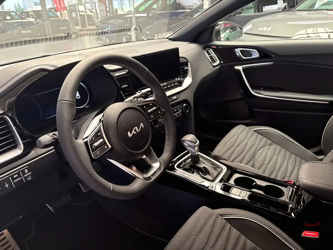 Kia Ceed SW / cee'd SW - Thumbnail 11