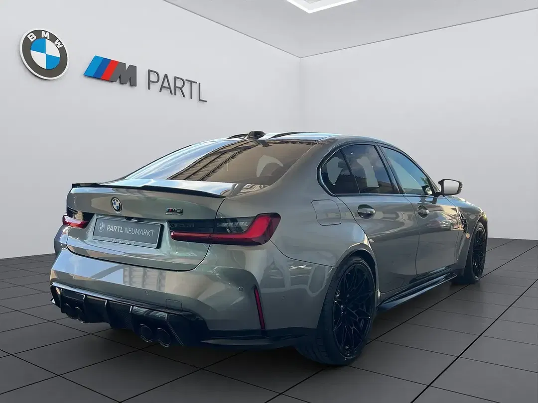 BMW M3 - Thumbnail 4