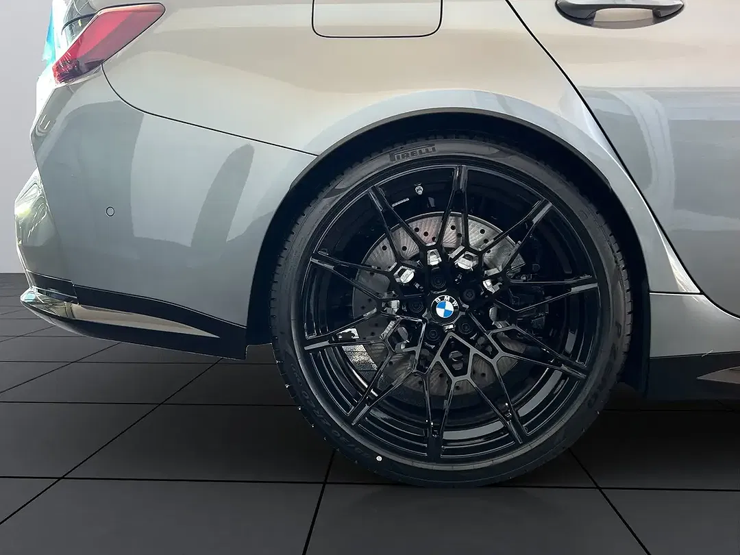 BMW M3 - Thumbnail 5