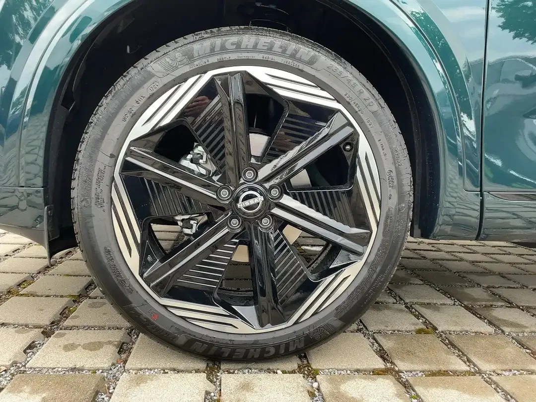 Nissan Qashqai - Thumbnail 9