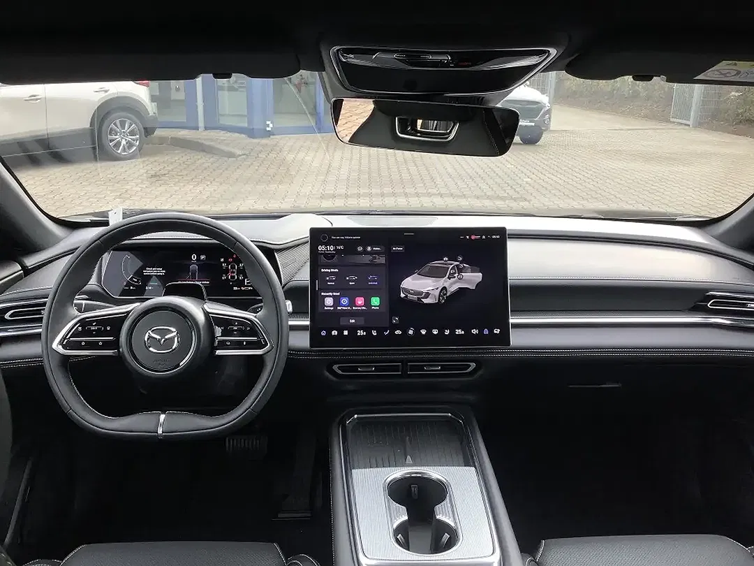 Mazda 6e - Thumbnail 11