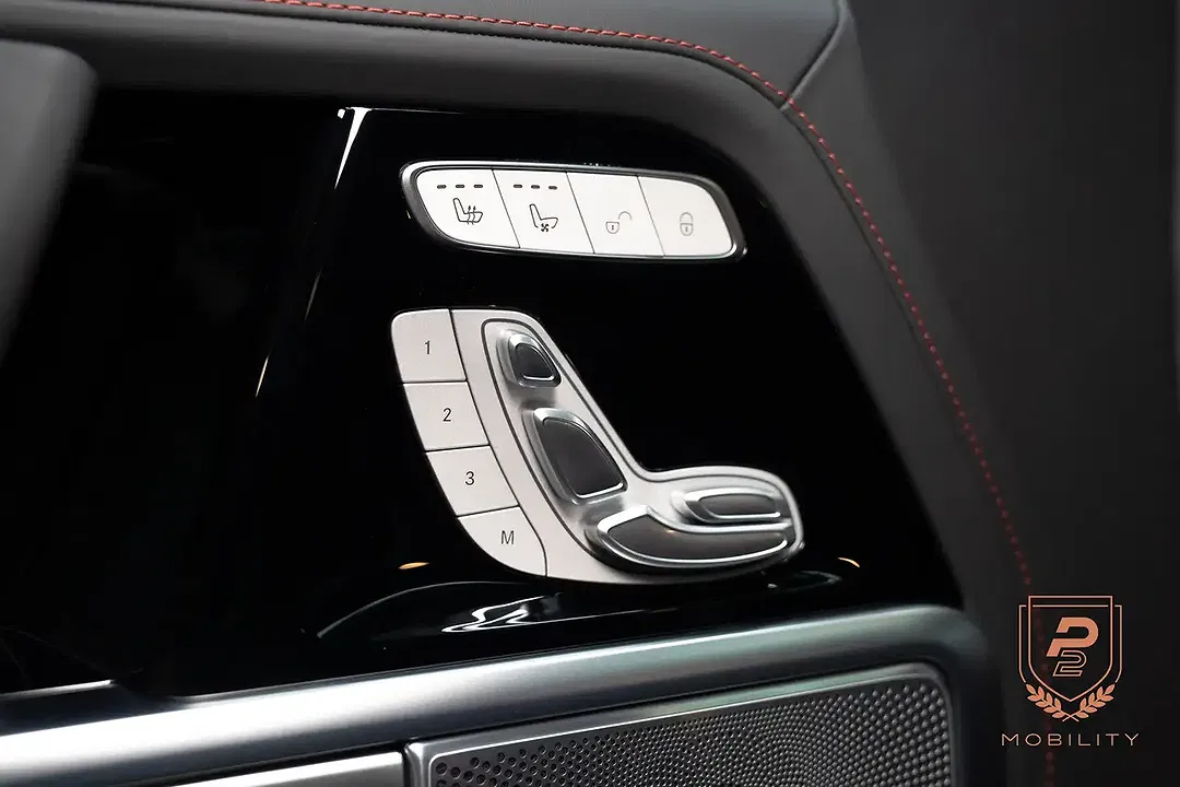 Mercedes-Benz G 63 AMG - Thumbnail 12