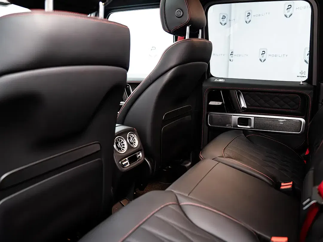 Mercedes-Benz G 63 AMG - Thumbnail 14