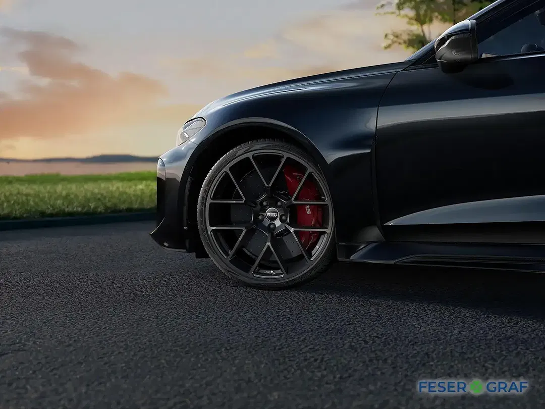 Audi RS5 - Thumbnail 6