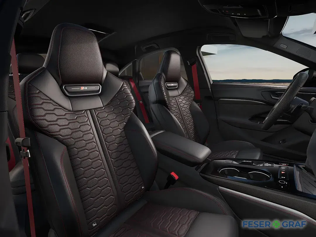 Audi RS5 - Thumbnail 8
