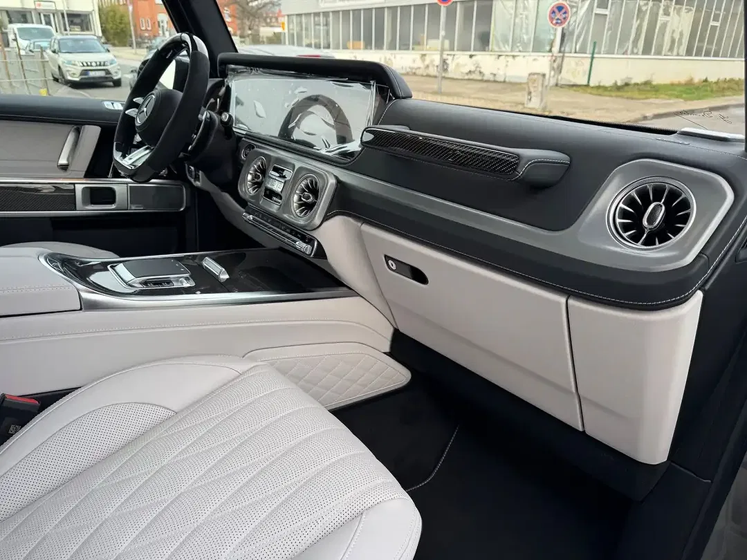 Mercedes-Benz G 63 AMG - Thumbnail 10