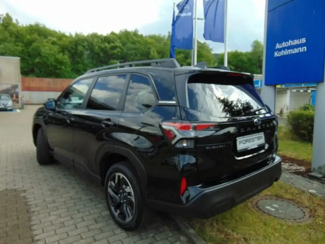 Subaru Forester - Thumbnail 5