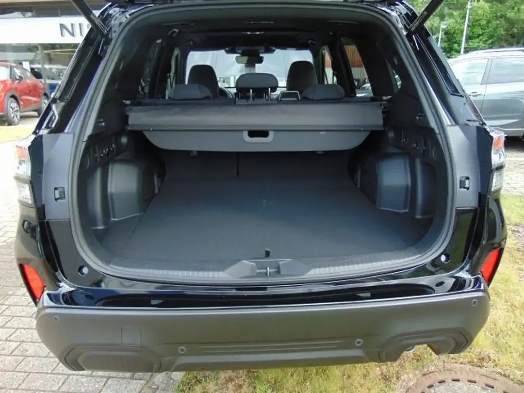 Subaru Forester - Thumbnail 8