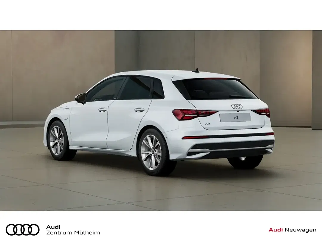 Audi A3 - Thumbnail 2