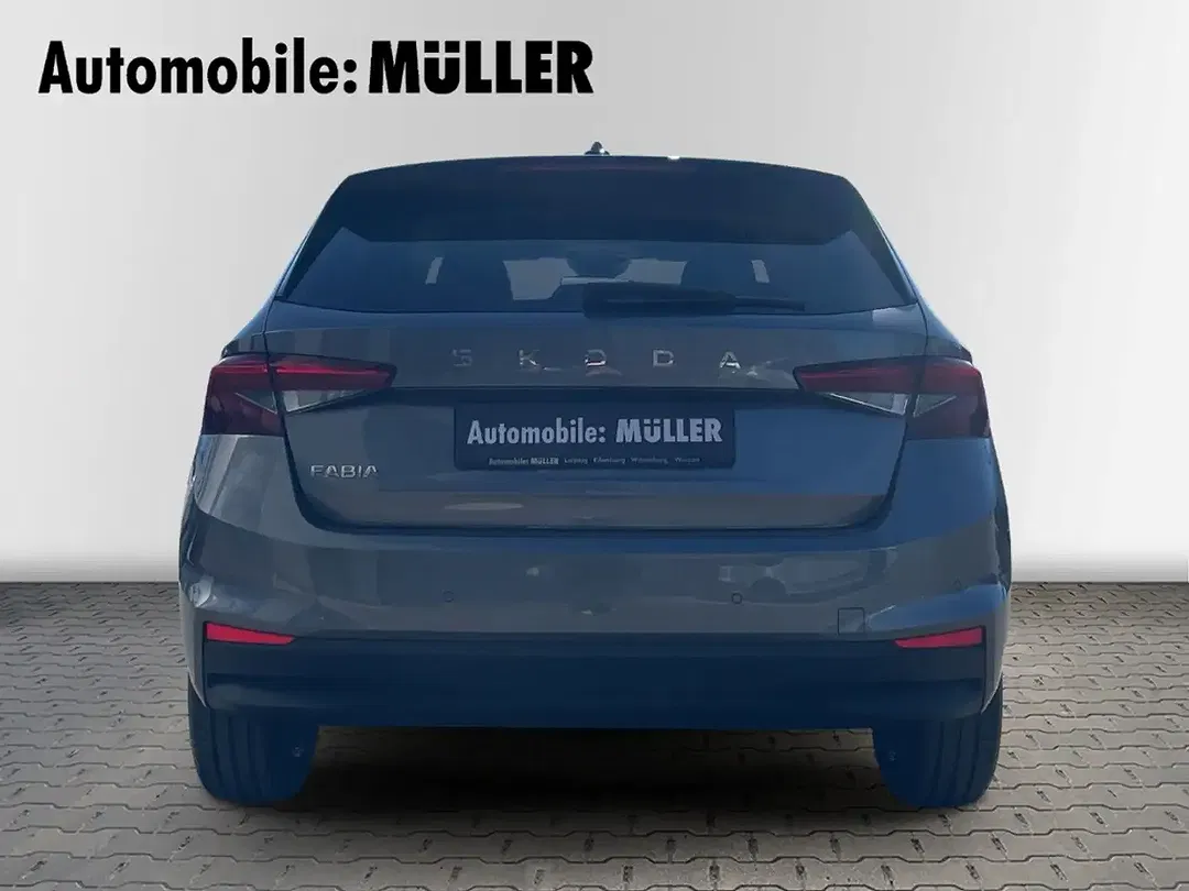 Skoda Fabia - Thumbnail 5