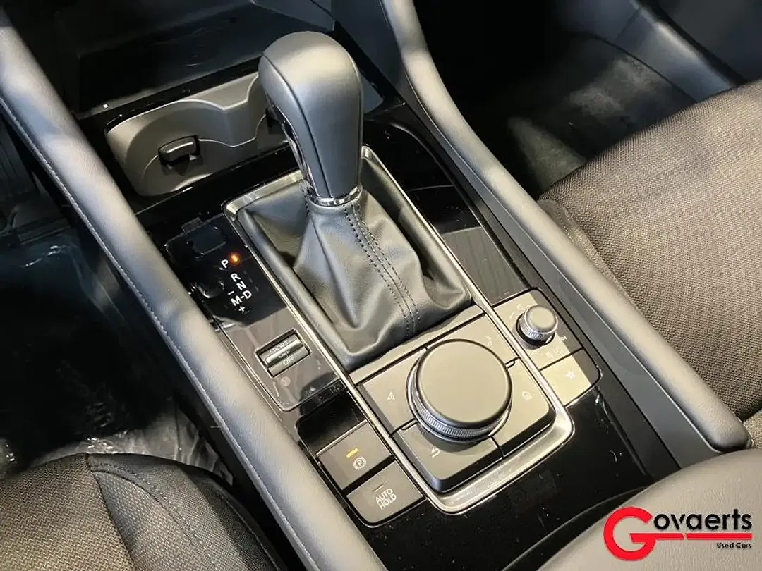 Mazda 3 - Thumbnail 14