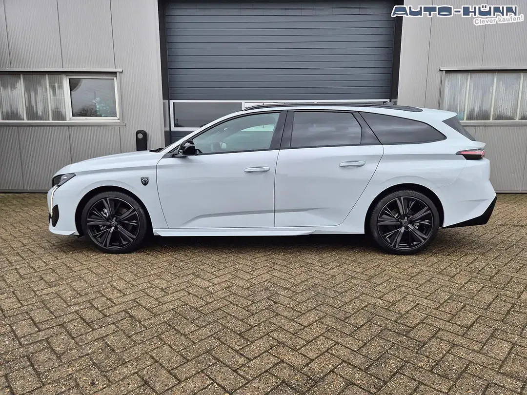 Peugeot 308 - Thumbnail 2