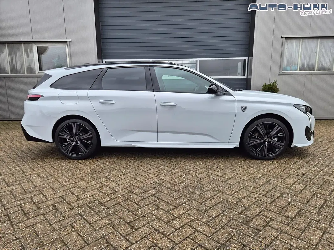 Peugeot 308 - Thumbnail 6