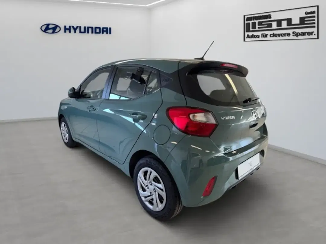 Hyundai i10 - Thumbnail 4