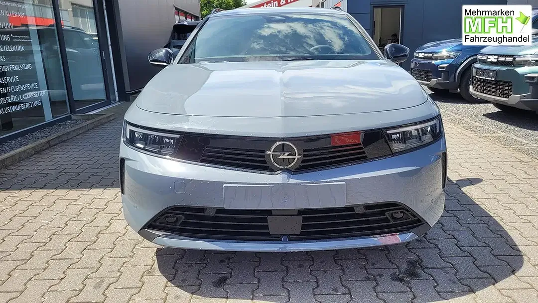 Opel Astra - Thumbnail 2
