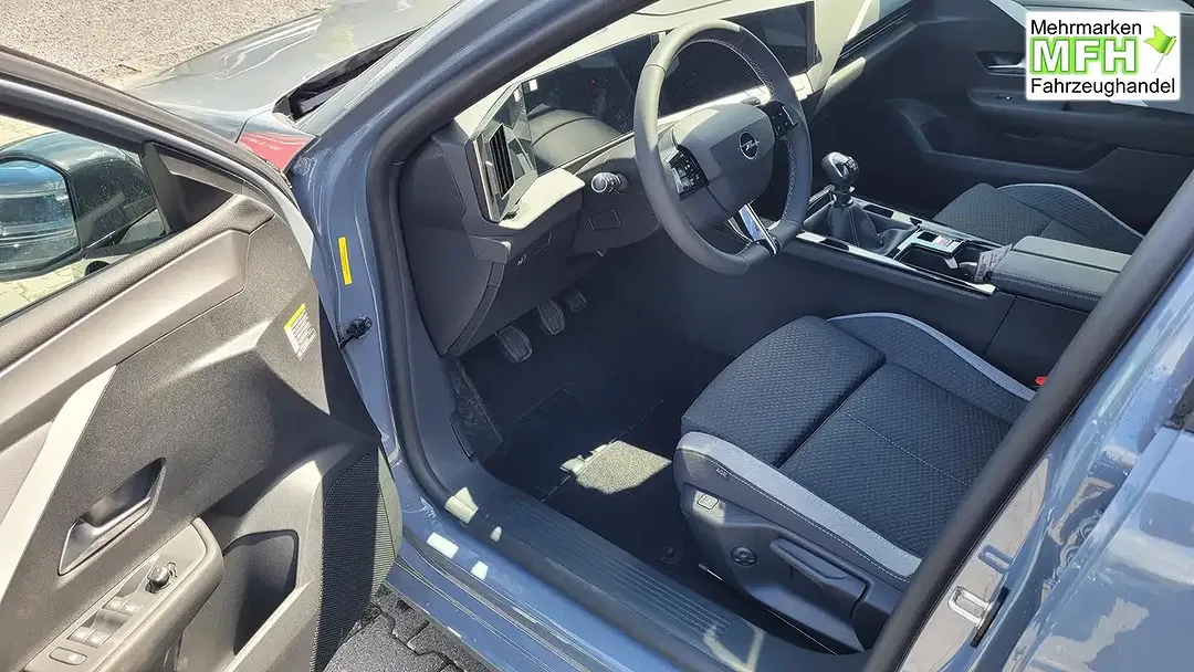 Opel Astra - Thumbnail 7