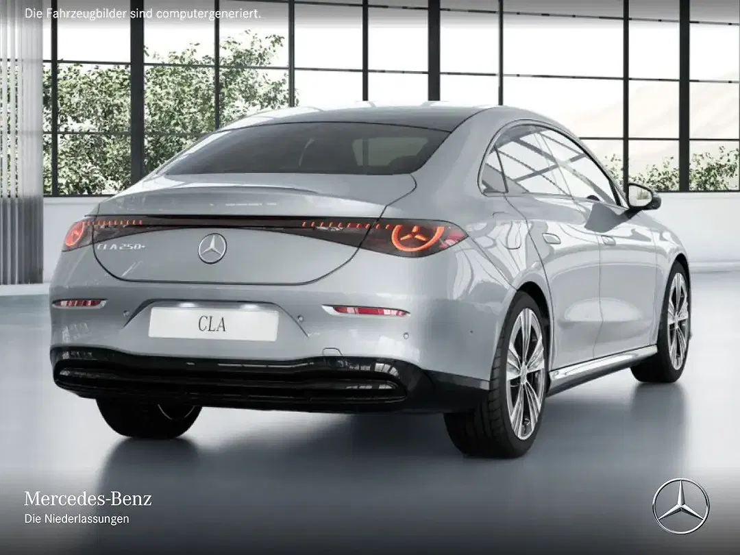 Mercedes-Benz CLA 250 - Thumbnail 3