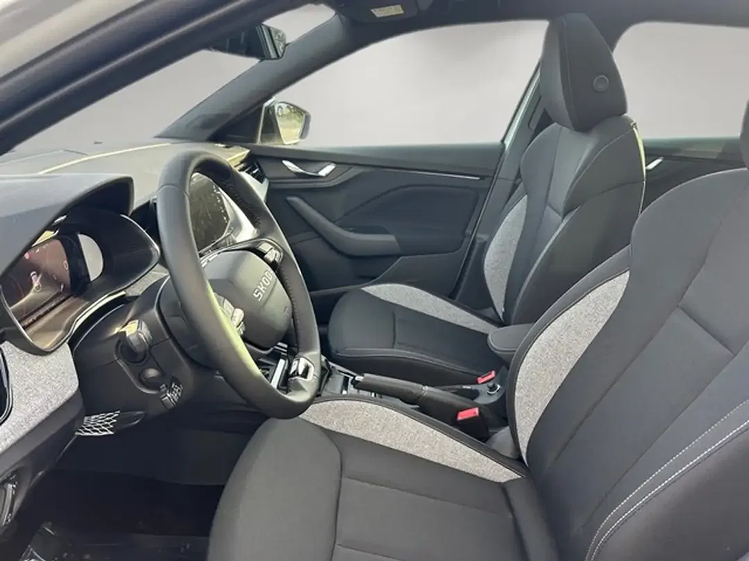 Skoda Scala - Thumbnail 9