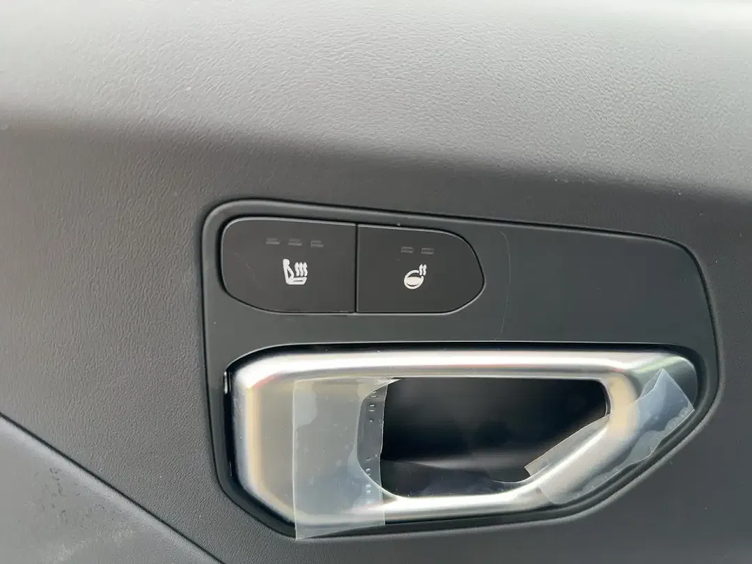 Kia K4 - Thumbnail 13