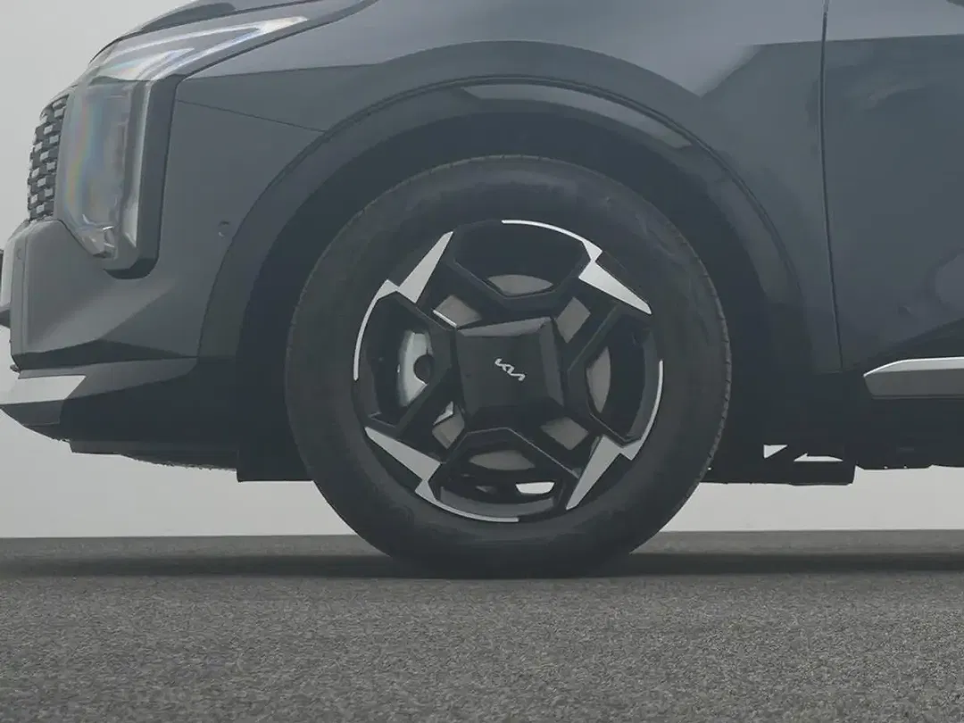 Kia Sportage - Thumbnail 5