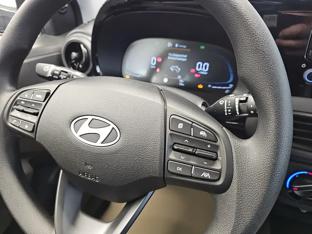 Hyundai i10 - Thumbnail 14