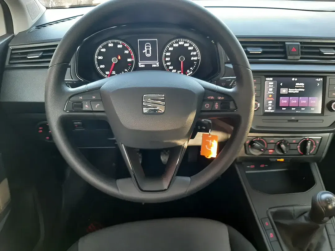 SEAT Ibiza - Thumbnail 12