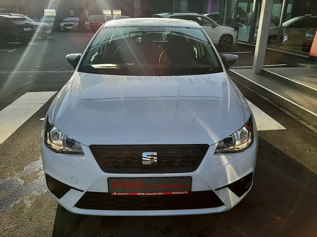 SEAT Ibiza - Thumbnail 2