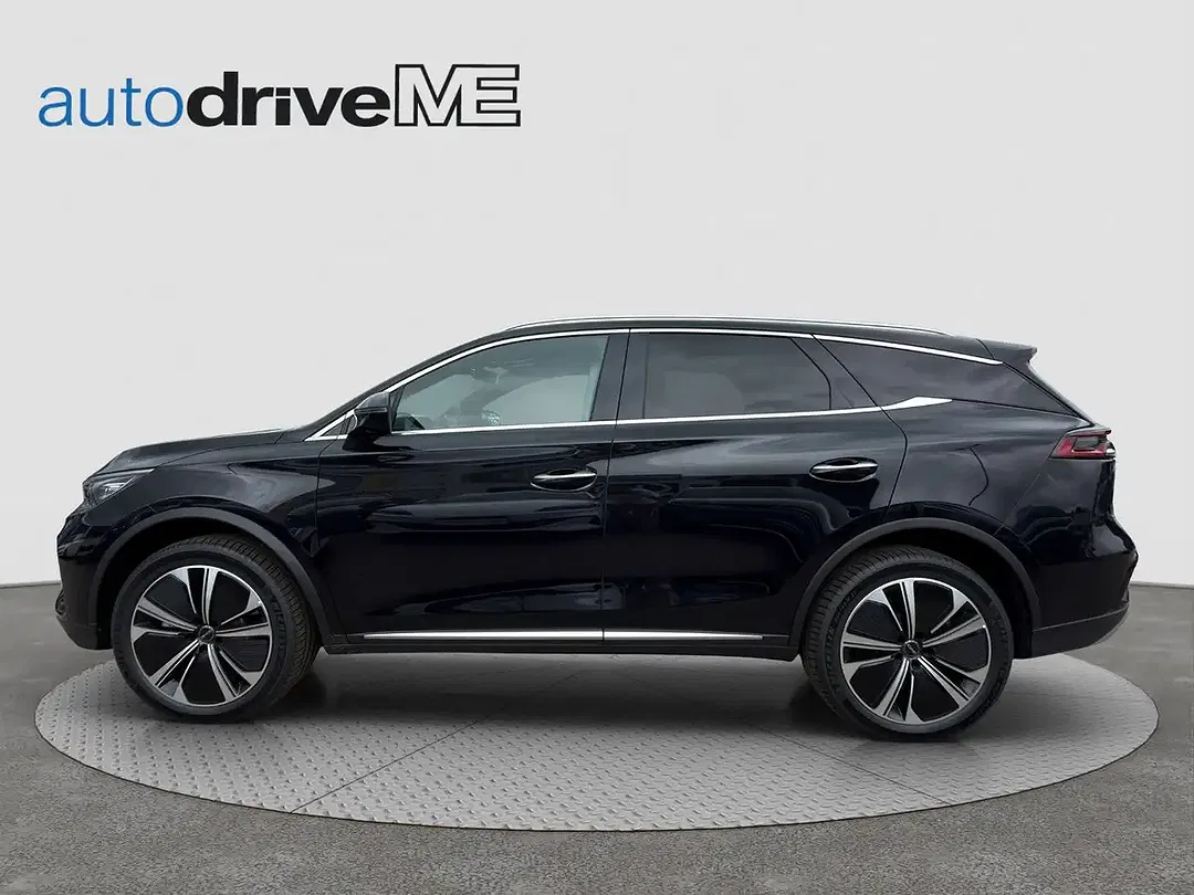 BYD Tang - Thumbnail 3