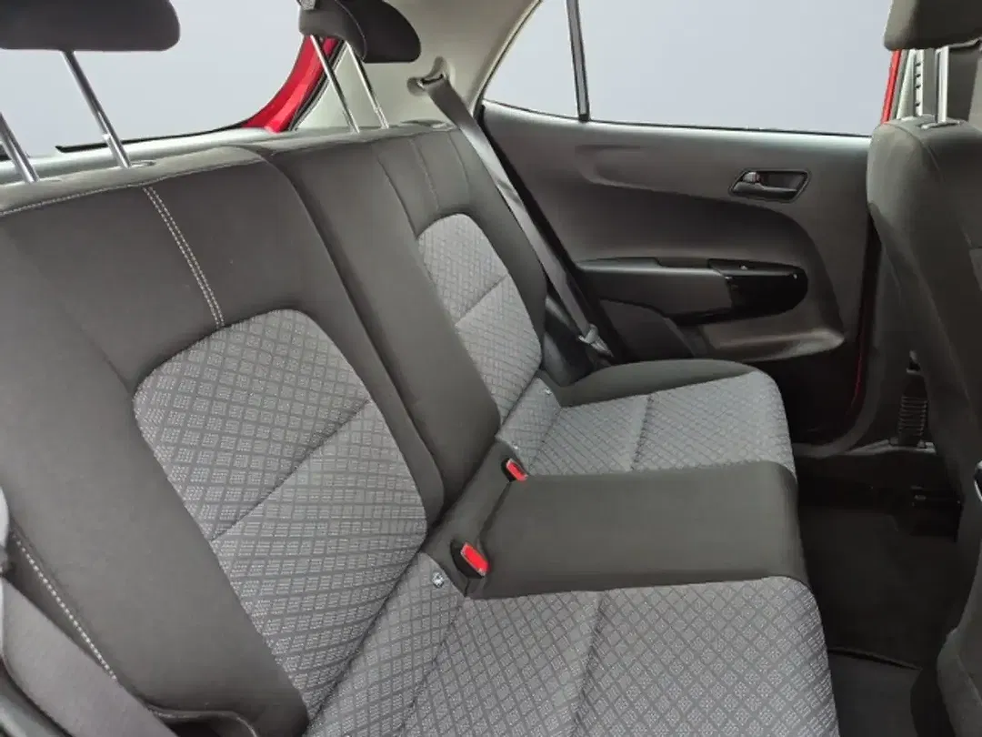 Kia Picanto - Thumbnail 12
