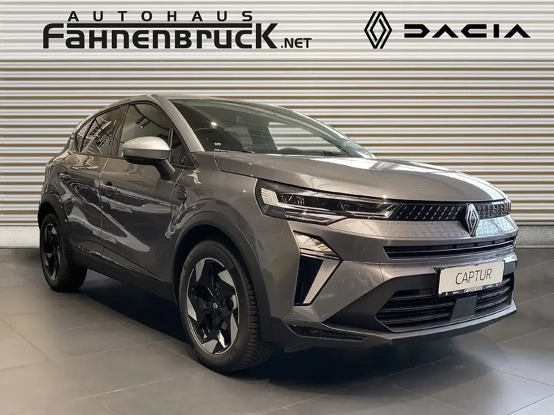 Renault Captur - Thumbnail 2