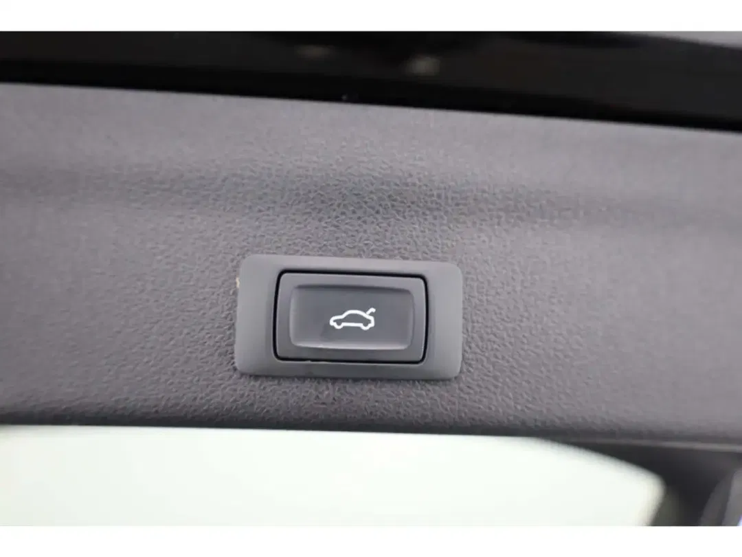 Audi A6 - Thumbnail 17