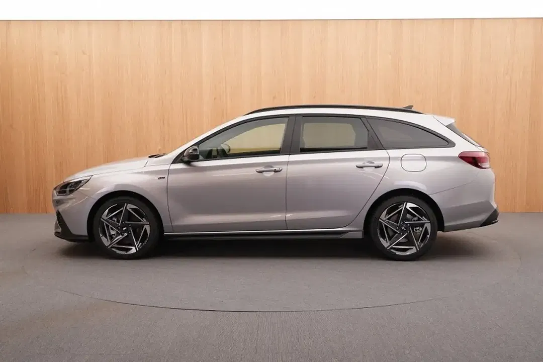 Hyundai i30 - Thumbnail 3