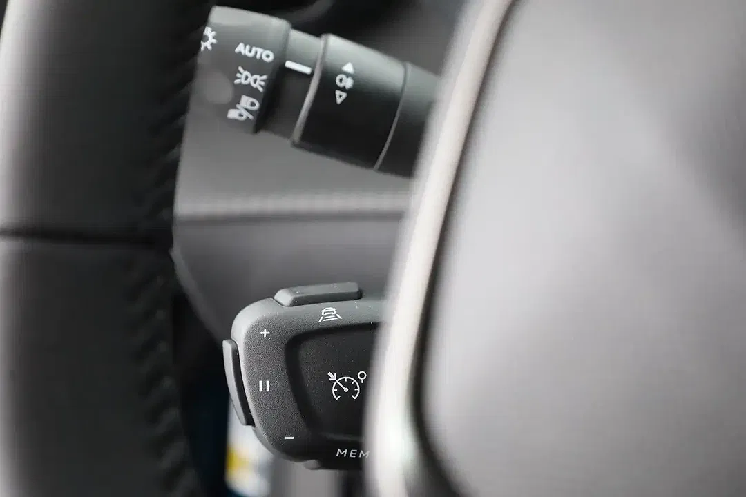 Peugeot 2008 - Thumbnail 17